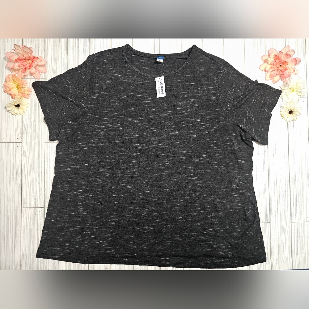 NWT Old Navy Gray Luxe Tee